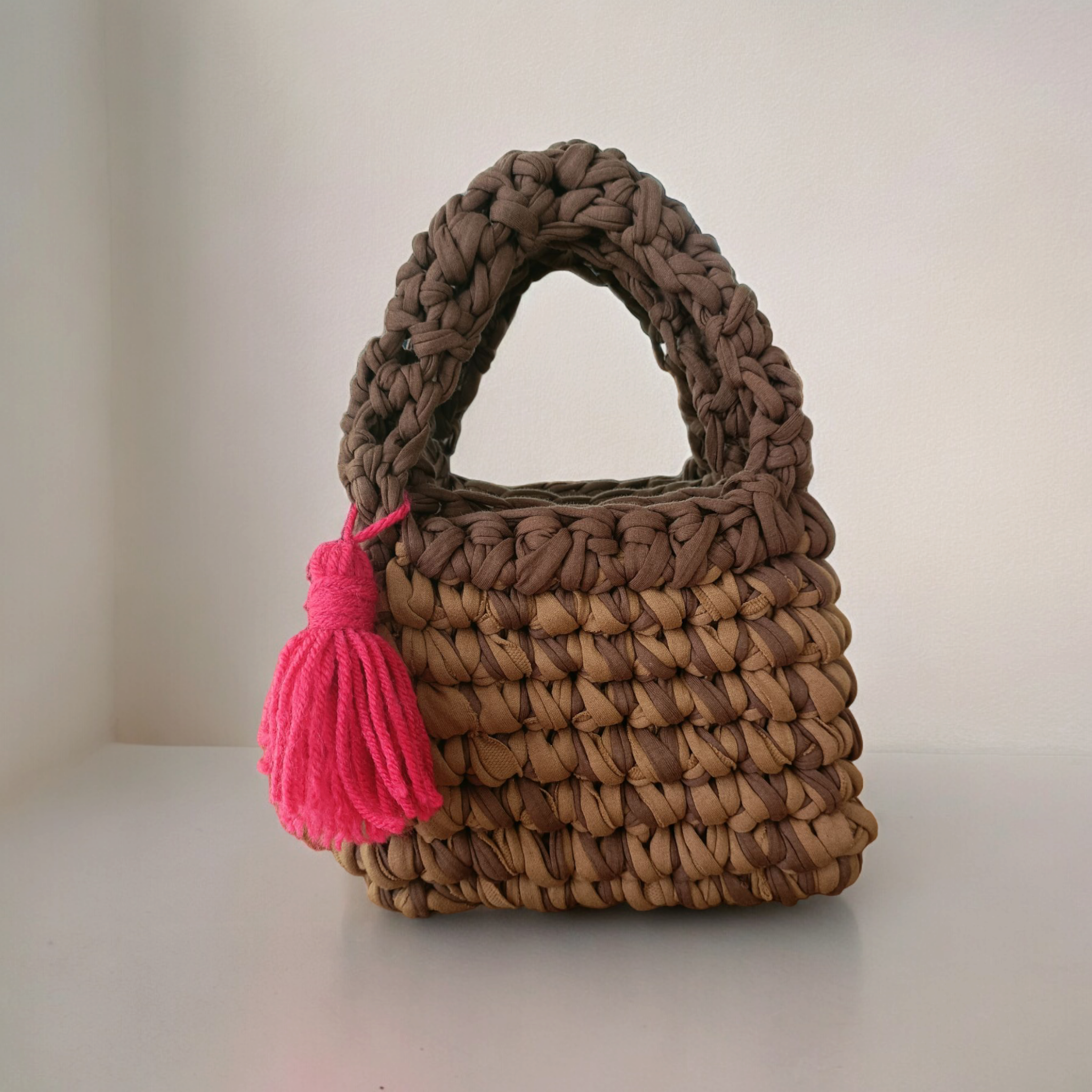 CAPRICE Mini Locket Bag